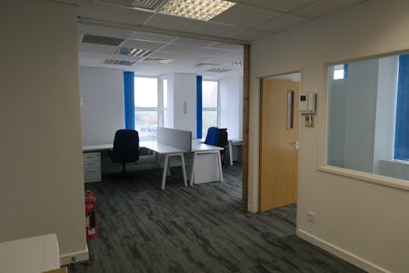 Stanmore Towers, 8-14 Church Road, Stanmore, Office To Let - IMG_1047.JPG