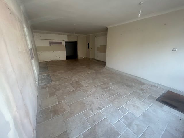 17 - 19 London Road, Calne, Retail To Let - Shop - front to rear.jpeg