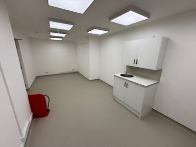 41 High Street, Welwyn, Other To Let - k.jpg