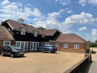 Chequers Barn, Edenbridge, Offices To Let - Chequers Barn pic.jpg