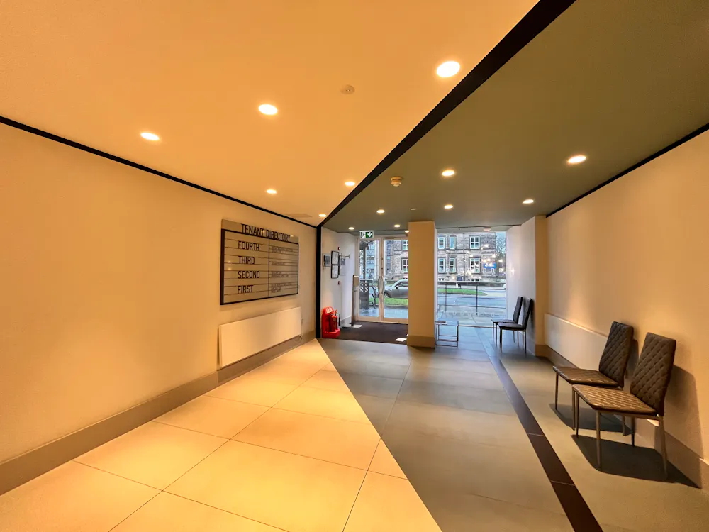 Clarendon House, Harrogate, Office To Let - image00035.jpeg