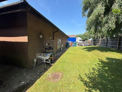 Unit 5, Stoke-on-Trent, Retail To Let - Rear