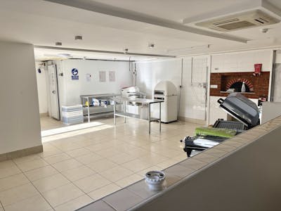 The Bakery, Mayfield Stables, Stanbridge Road, Leighton Buzzard, Factory / Industrial / Industrial / Storage / Light Industrial / Office / Warehouse / Industrial / Warehouse To Let - IMG_7792.jpg