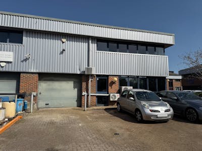 Unit 28 The Metro Centre, Watford, Office / Other / Warehouse To Let - IMG_5467_1.jpg