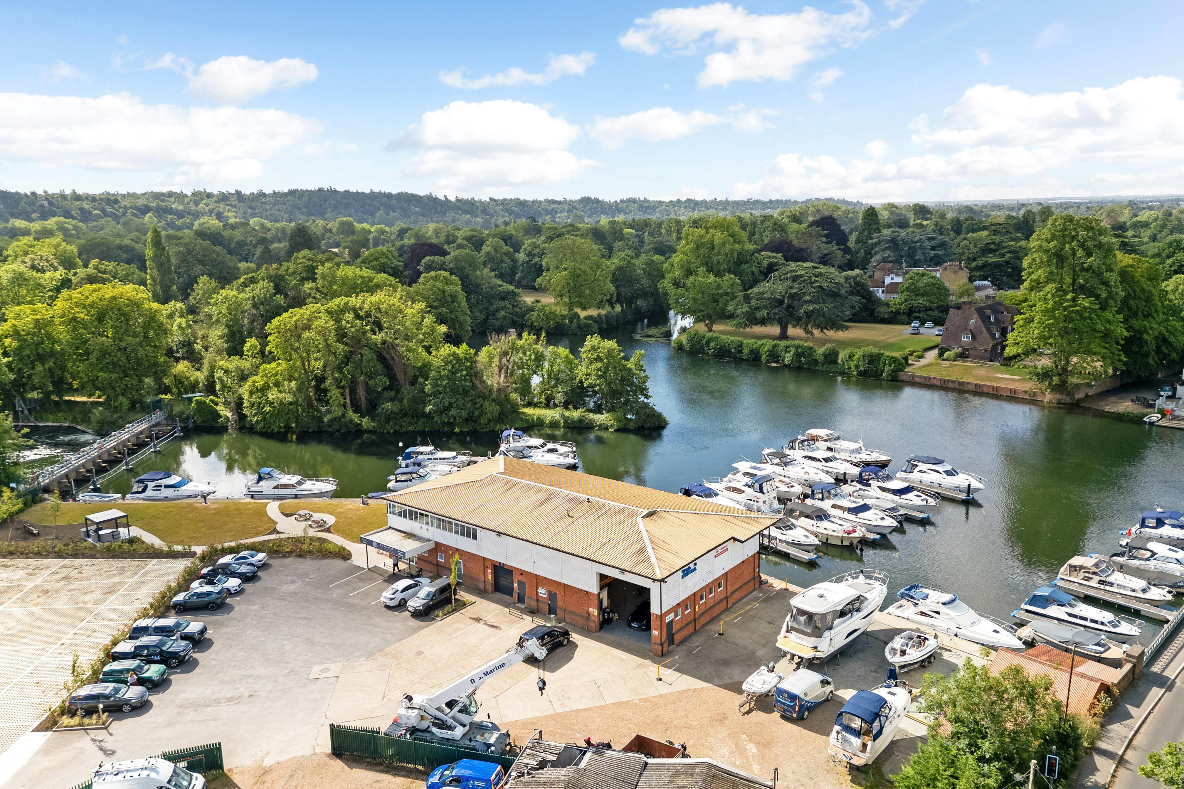 DB Marine Building, Ferry Lane, Cookham on Thames, Offices To Let - 95149_D B Marine Cookham Bridge 7.jpg