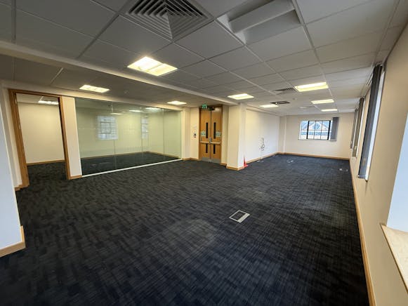 Unex House, Suite B, Peterborough, Offices Lease Assignment - Meeting Room