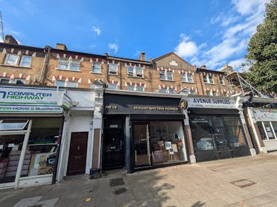 13 The Avenue, Ealing, London, Investment / Residential / Retail For Sale - PXL_20241004_105551381MP.jpg