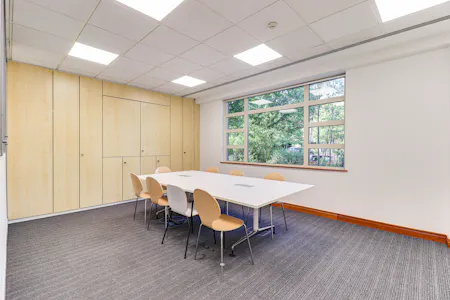Bramley House, The Guildway, Guildford Surrey, Office To Let - 20.jpg
