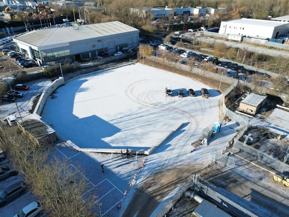 Yard at 3 Windsor Place, Harlow, Industrial To Let - DJI_0037.JPG