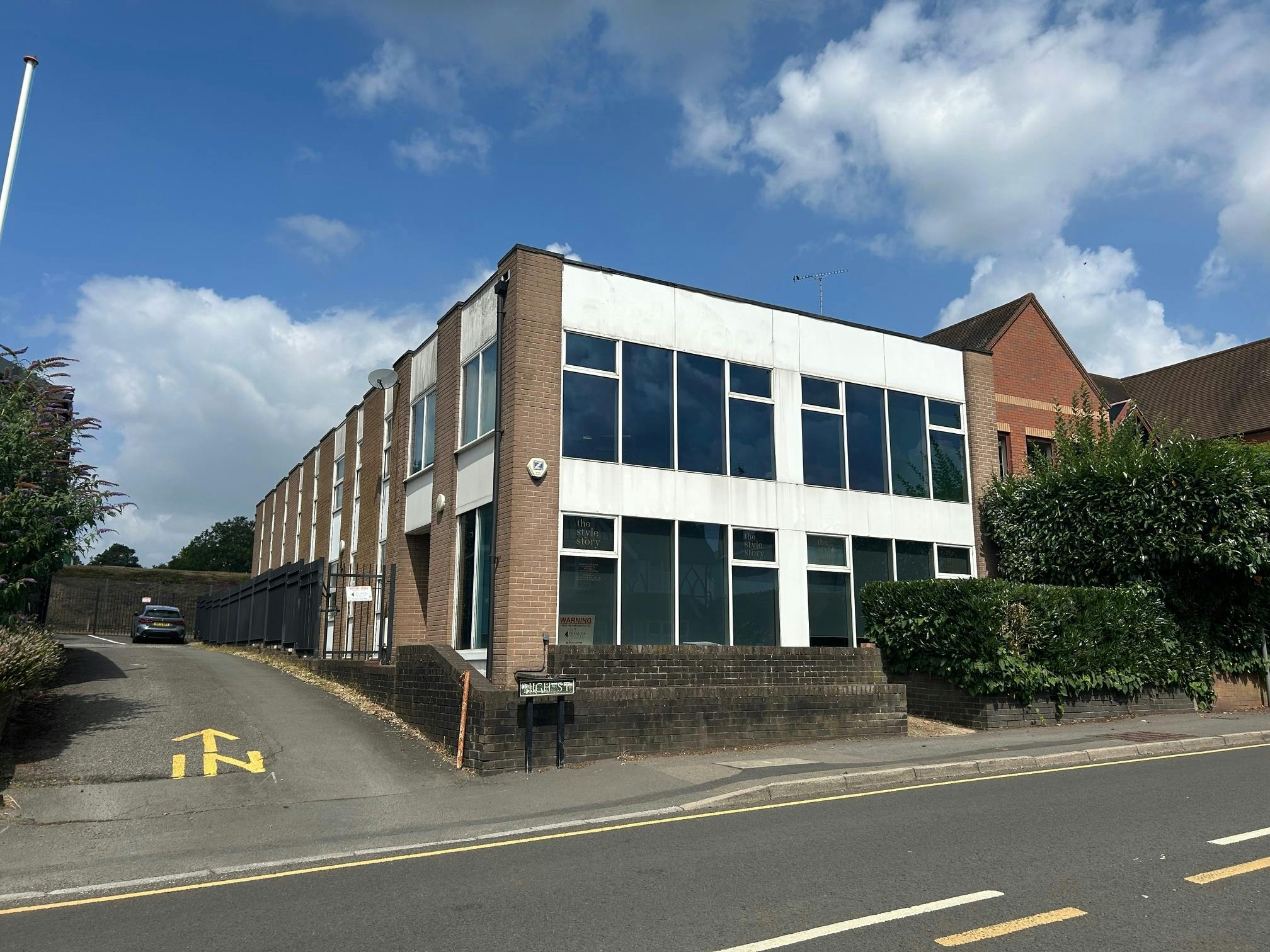 33 High Street, Ascot, Offices / Retail For Sale - 73.jpg