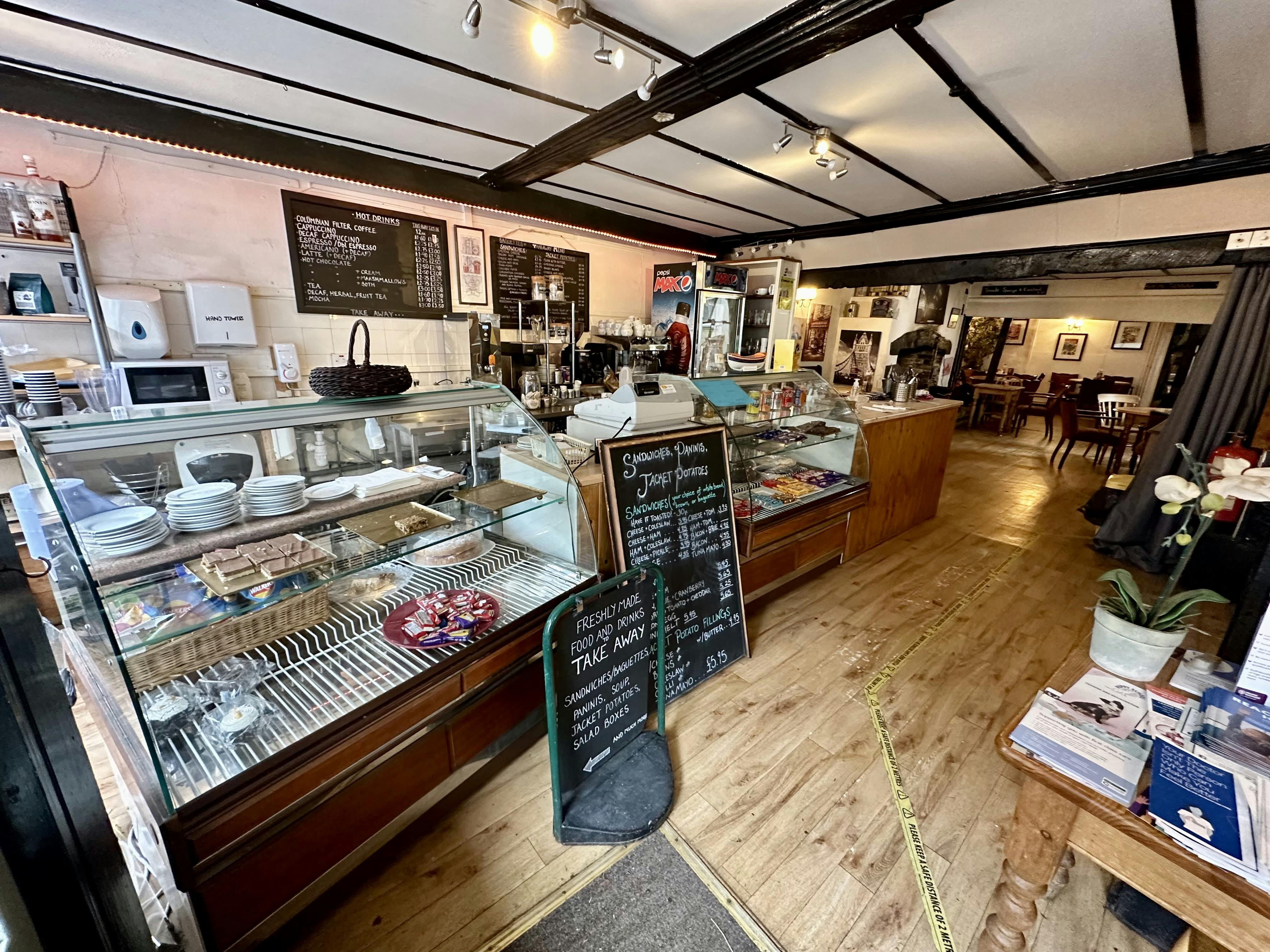 The Coffee House, Thame, Residential / Retail To Let - SERVERY.jpeg