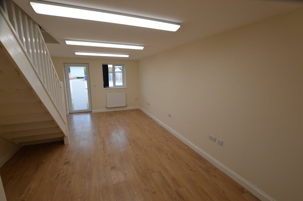 Unit 7, Rushey Ford Business Park, West End Road - Image 4