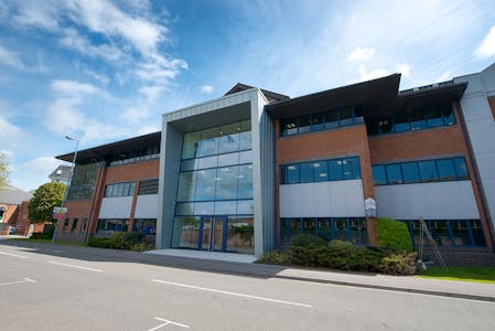 Threefield House, Southampton, Office / Business Park / Serviced Office To Let - Front Shot.jpg