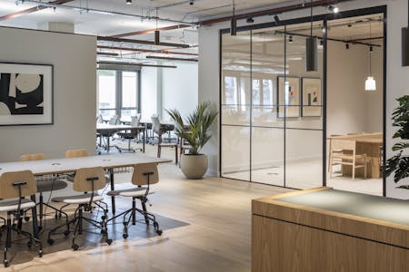 1 Oliver's Yard, London, Office To Let - Fit-out