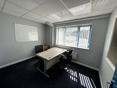 372-374 Harlaxton Road, Grantham, Office To Let - Internal2.jpeg