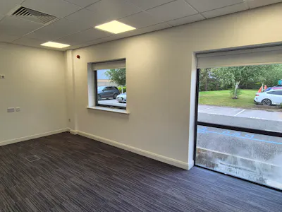 Unit E, Stockport, Office To Let - 20260910_102357.jpg