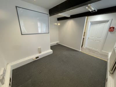 The Old Brewery Tap, Watlington, Office To Let - IMG_1435.JPG