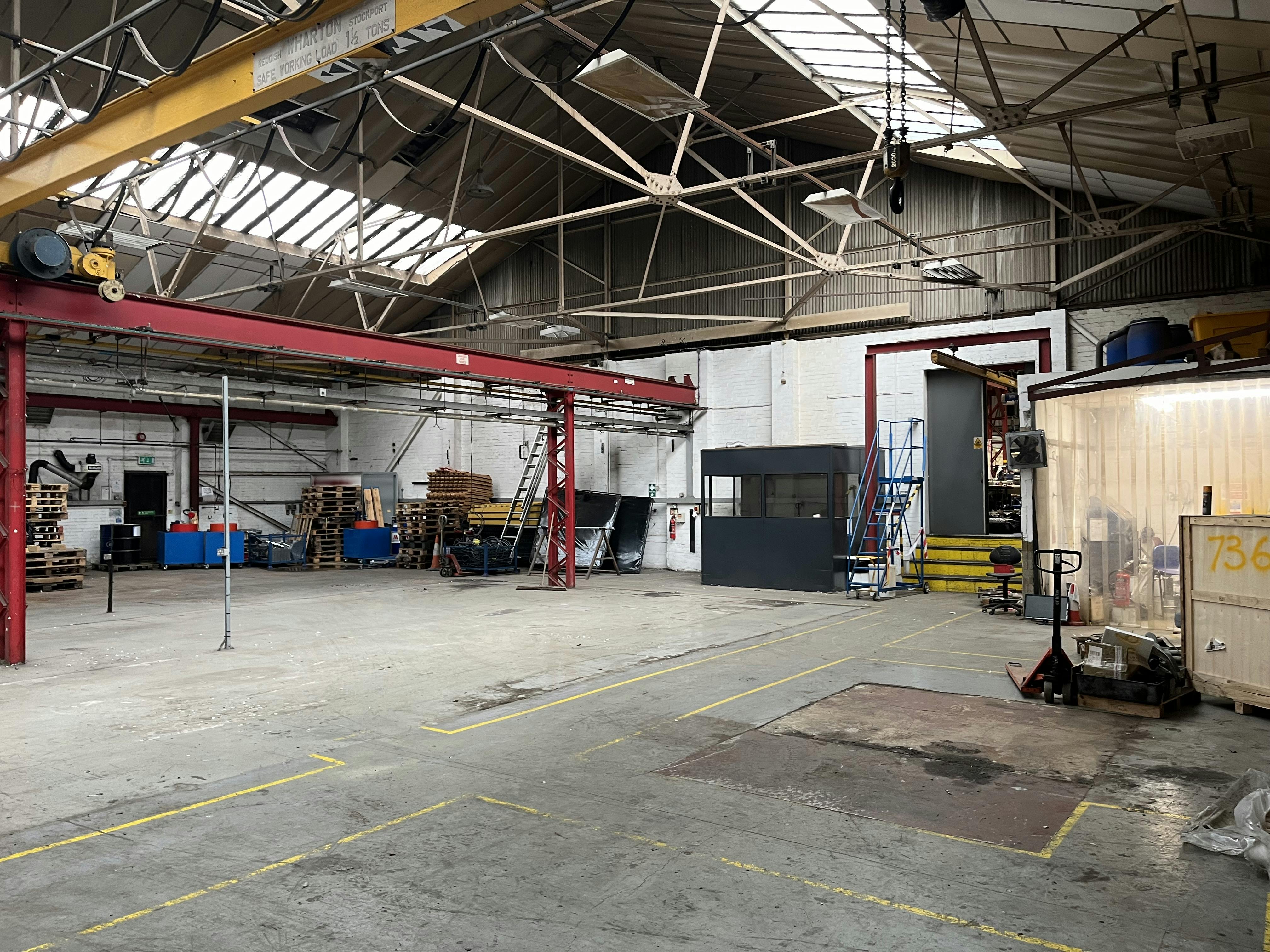 Unit C & H, Kelvin Industrial Estate, Greenford, Industrial / Warehouse To Let - IMG_8586.jpg