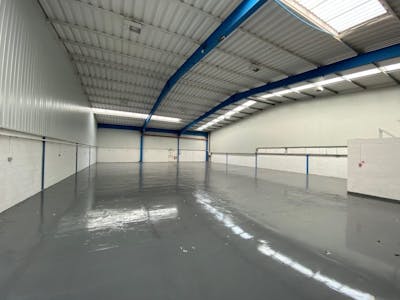 Unit 12, Avondale Industrial Estate, Cwmbran, Industrial To Let - Int pic 12 Avondale.jpg