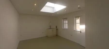 Sheen Stables Rear Of 119, London, Office To Let - 20260709_092753.jpg