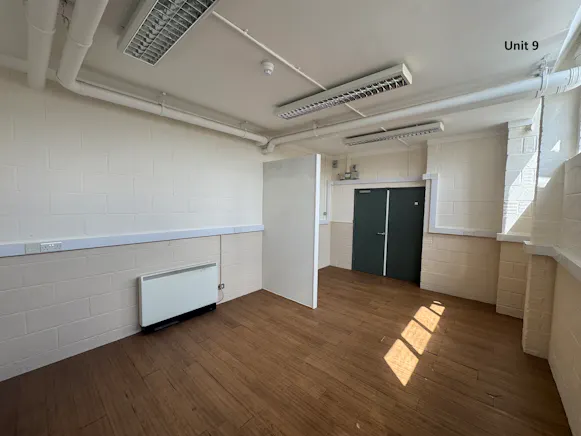 Hollands Road Business Centre, Haverhill, Office / Office To Let - IMG_7927 with no 9.jpg