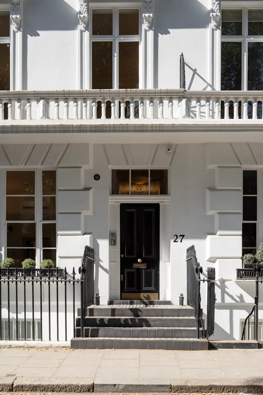 27 Ovington Square, London, Office / Residential For Sale - MC4442-7053-HR.jpg