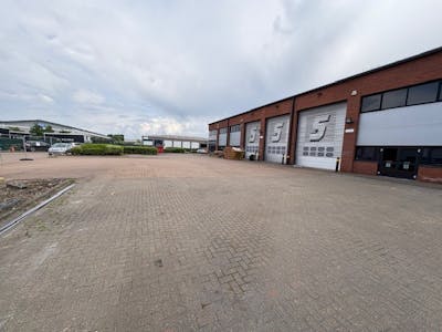 Unit 5 Gateway 25, West Thurrock, Grays, Industrial/Logistics / Industrial / Warehouse To Let - Gateway1.jpg