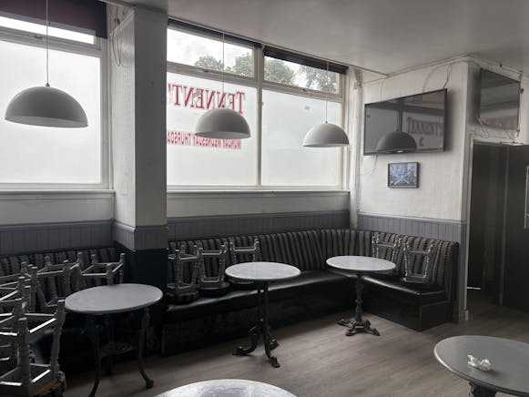Closed Public House For Sale Glasgow, The Londoner, 515 London Road, Glasgow For Sale - tempImagekFE7wN.jpg