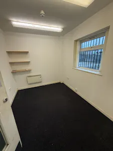 Unit 5, Gladstone Business Park, Oldham, Industrial/Logistics To Let - 4.jpg