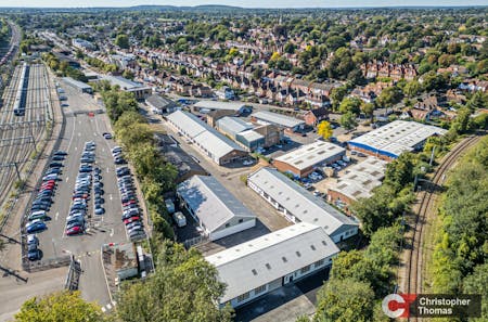 Unit G, Maidenhead, Industrial To Let - 7c7dc20ce3c64e208eda7ea0b3b24928.jpg