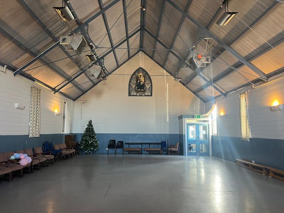 School Hall, St Teresa's, Princes Risborough To Let - 20250331_101355542_iOS.jpg
