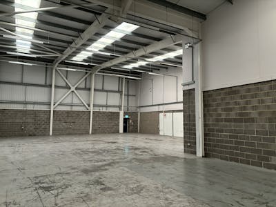 Unit E, Roseheyworth Business Park North, Abertillery, Industrial To Let - IMG_0552.jpg