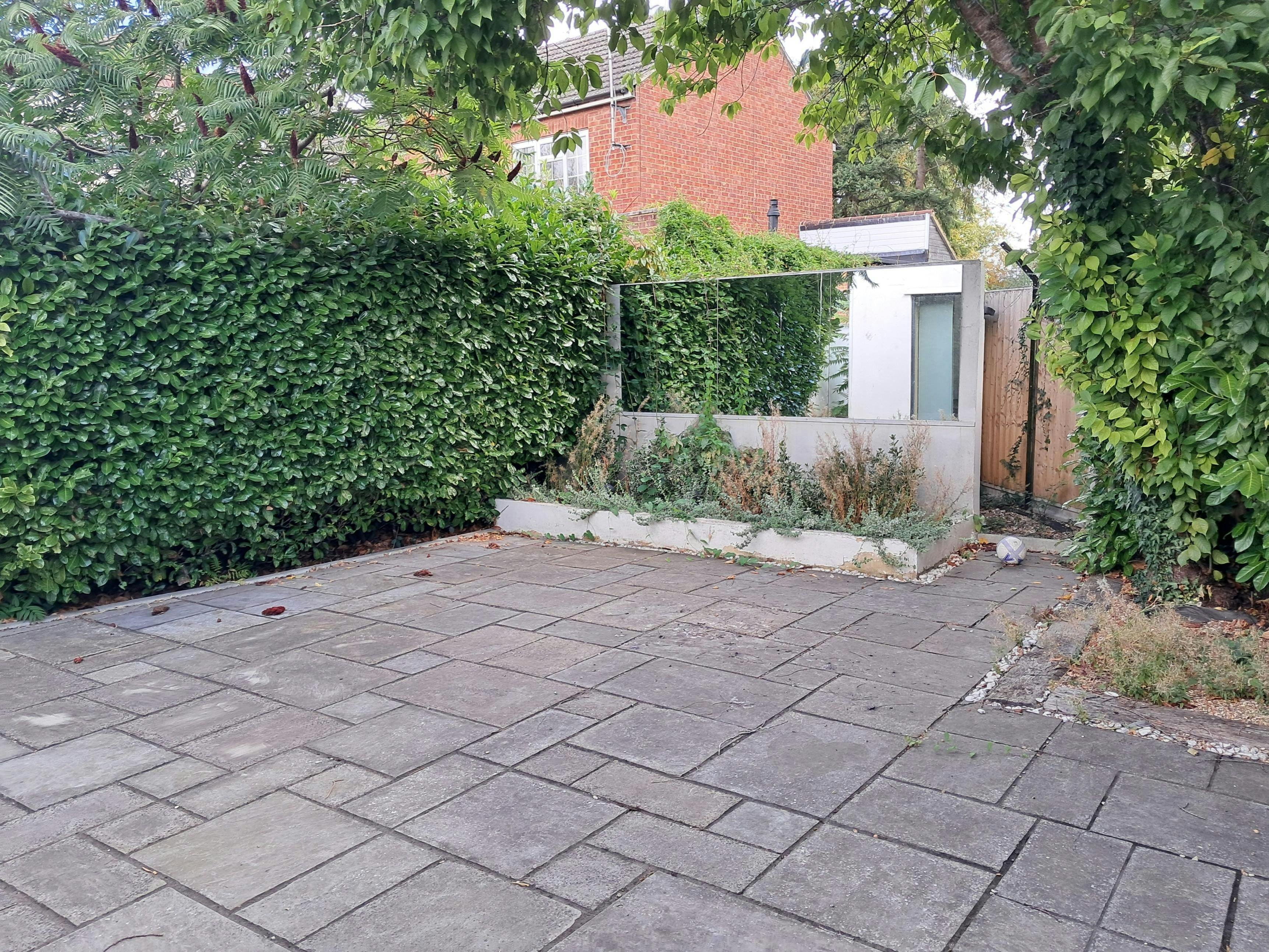 1 Haverleigh House, Ascot, Retail To Let - pro0qmMRcy3.jpeg