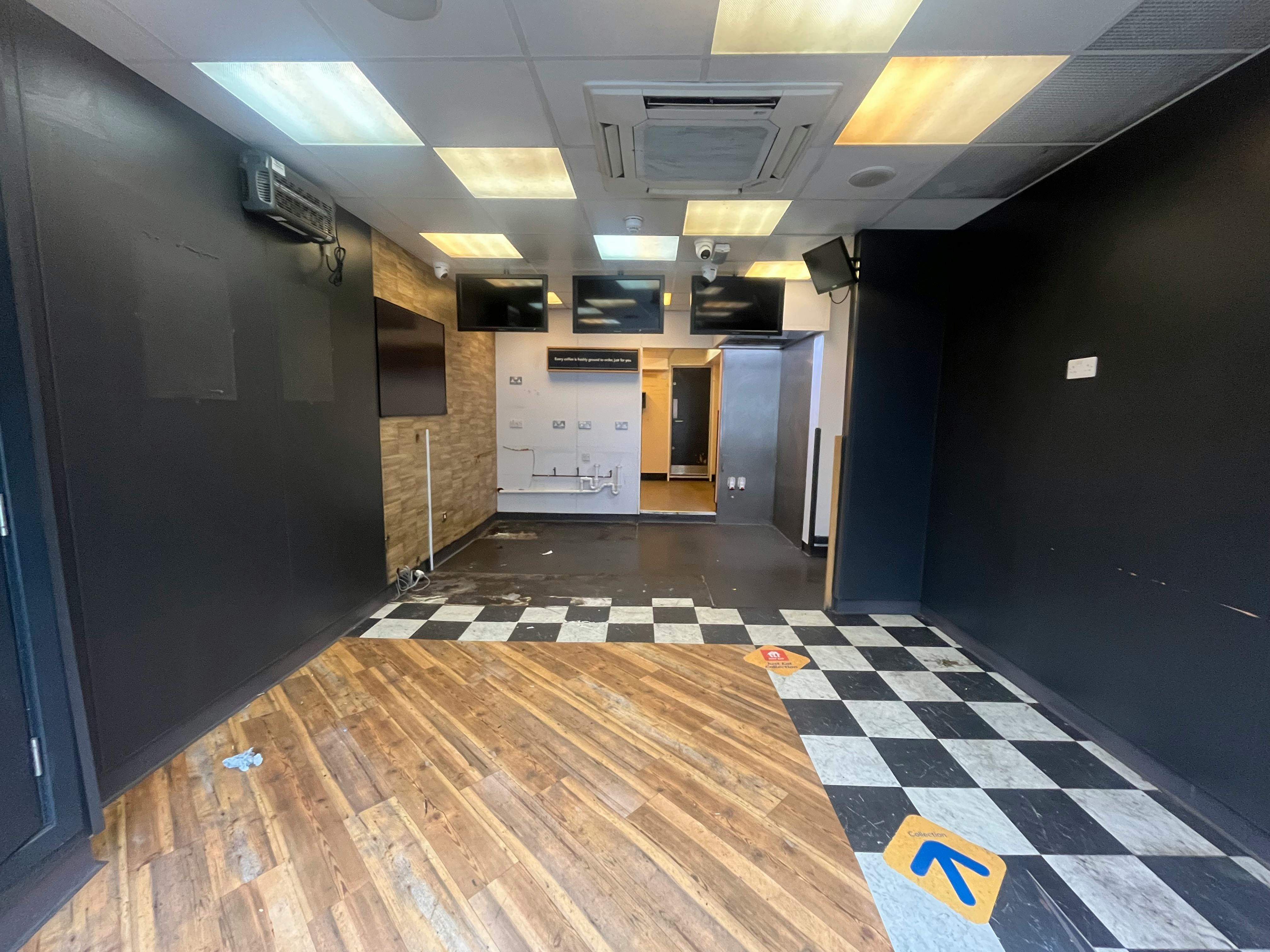 Investment in Greenwich - photo 2