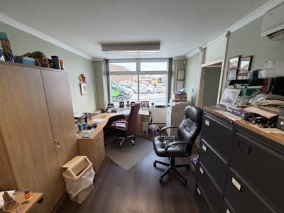 Unit 133, Middlemore Industrial Estate, Smethwick, Industrial / Warehouse For Sale - Photo 06-01-2026, 10 24 57.jpg