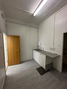 82 King Street, Kilmarnock, Retail To Let - 82 King St Kilmarnock new 006.jpg