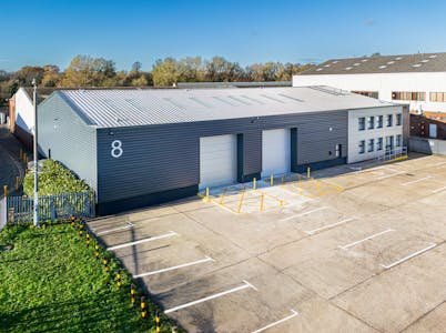 Unit 8, Fairway Trading Estate, Heathrow, Industrial / Warehouse To Let - Fairfield 1.png
