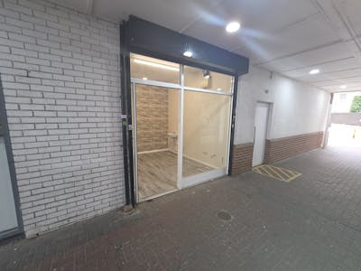 8A The Willows, Wickford, Retail To Let - WhatsApp Image 2026-04-17 at 13.47.22.jpeg