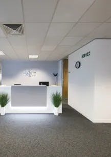 Office in Salford - photo 2