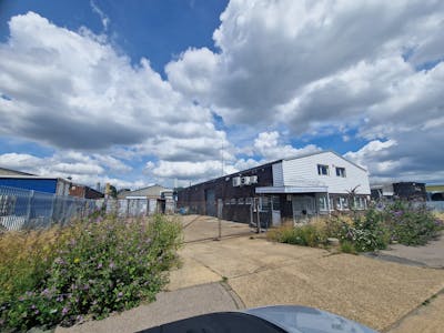 54 Vanguard Way, Southend-on-Sea, Industrial/Logistics To Let - 36e45166cfe840aa8b6154fc41df9246.jpg