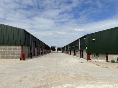 Manor Farm Barns (Units 2A-I), Manor Farm, Southampton, Industrial / Warehouse To Let - IMG_2437.jpg