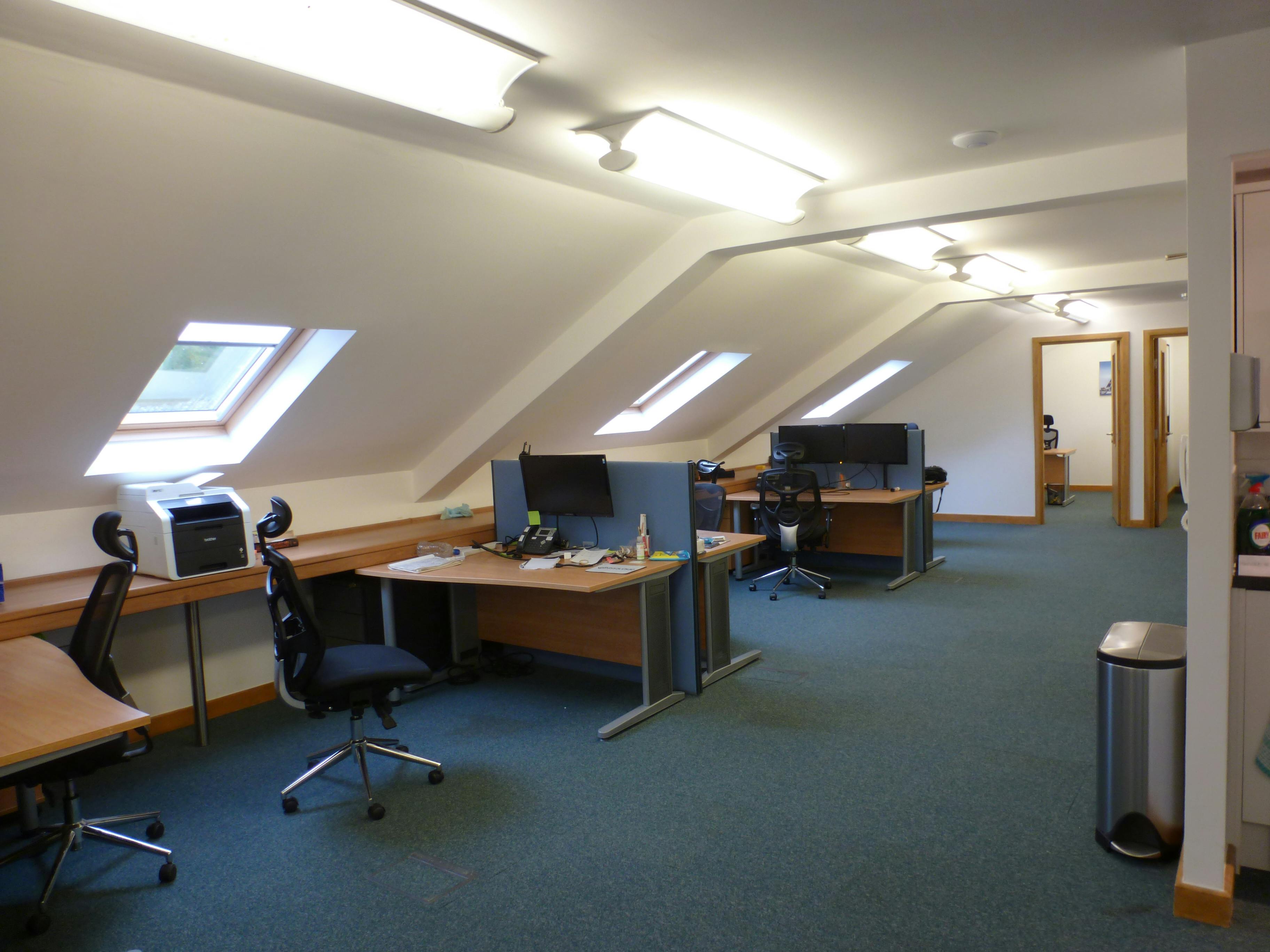 3 Waltham Court, Reading, Offices To Let - P1080384.JPG