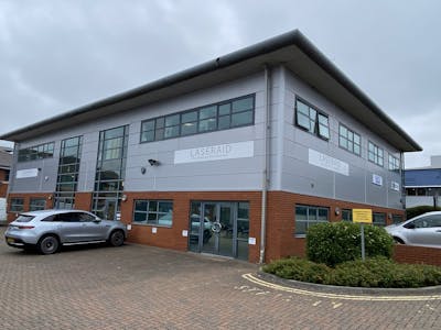 Unit 3, Borehamwood, Office To Let - external.jpeg