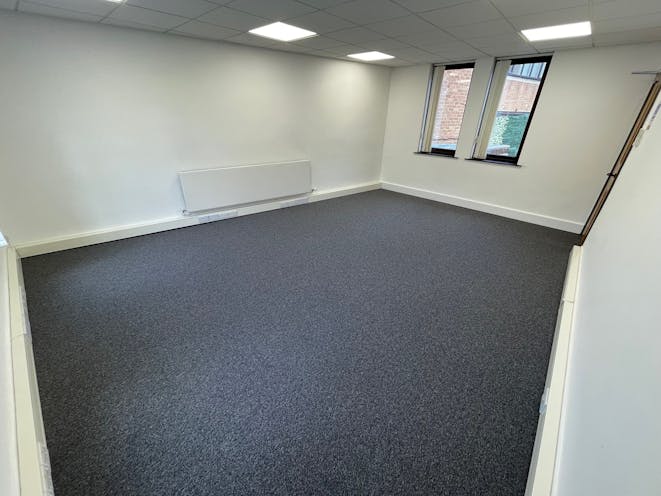 Enterprise House, 95 London Street, Reading, Office To Let - First Floor - Front Suite