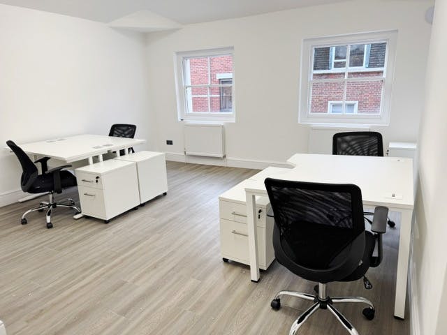 44 Essex Street, London, Offices / Offices To Let - IMG_5169.jpg