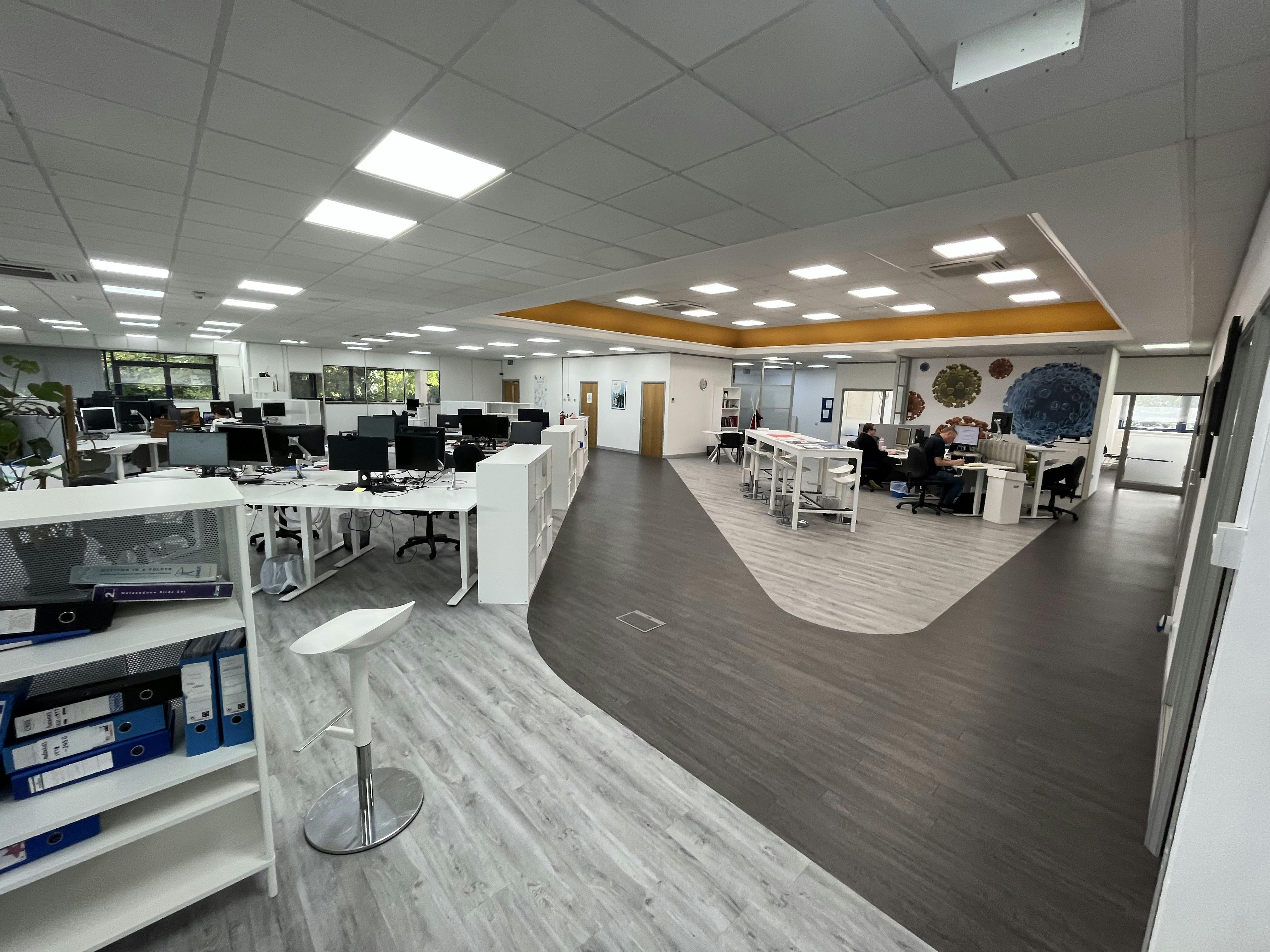 Unit 1, Altrincham, Offices Lease Assignment - IMG_0124.jpg