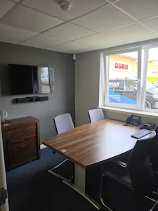 29 Lonmay Place, Glasgow, Office For Sale - 29 Lonmay Place - 003.jpg