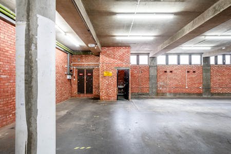 Unit 1 Bayford Street Industrial Units, London, Office / Industrial To Let - Bayford St Bus Centre U1 NEW  Low Res 9.jpg