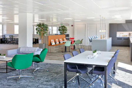 Reading Bridge House, Reading, Office To Let - _WP_2983.jpg