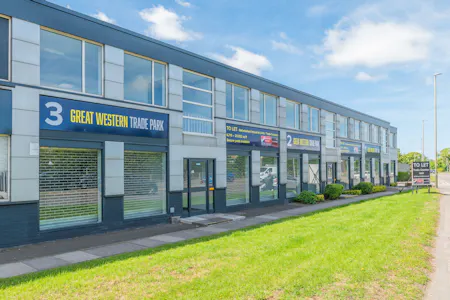 Units 1 - 3 Great Western Trade Park, Great Western Way, Swindon, Industrial / Warehouse To Let - 1-3-Great-Western-Trade-Centre,-Swindon-11.jpg